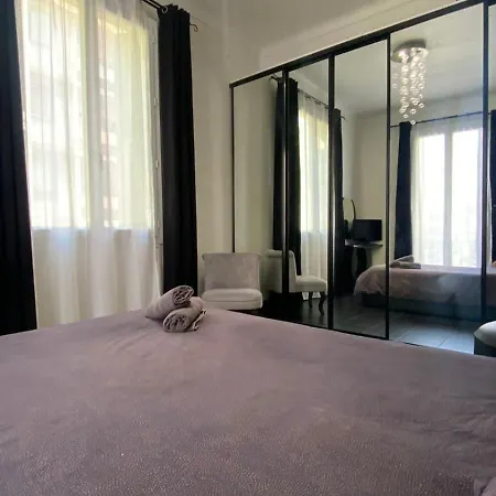 Apartment Republique *